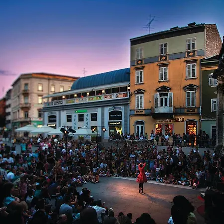 2 Bedroom Lovely In 公寓 普拉