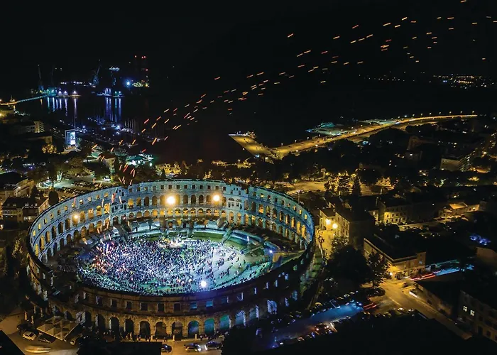 2 Bedroom Lovely In * Pula