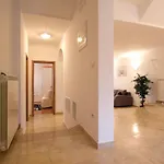 Apartment 2 Bedroom Lovely In Pula